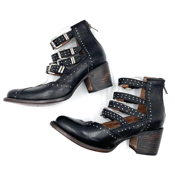 SOLD- Freebird Felicity Strappy Bootie Black Studded Buckle Leather Sz 9 - Picture 9 of 12